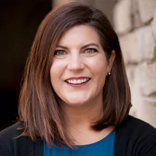 Headshot of Caitlyn Pollihan