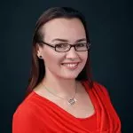 Headshot of Carolyn Lee