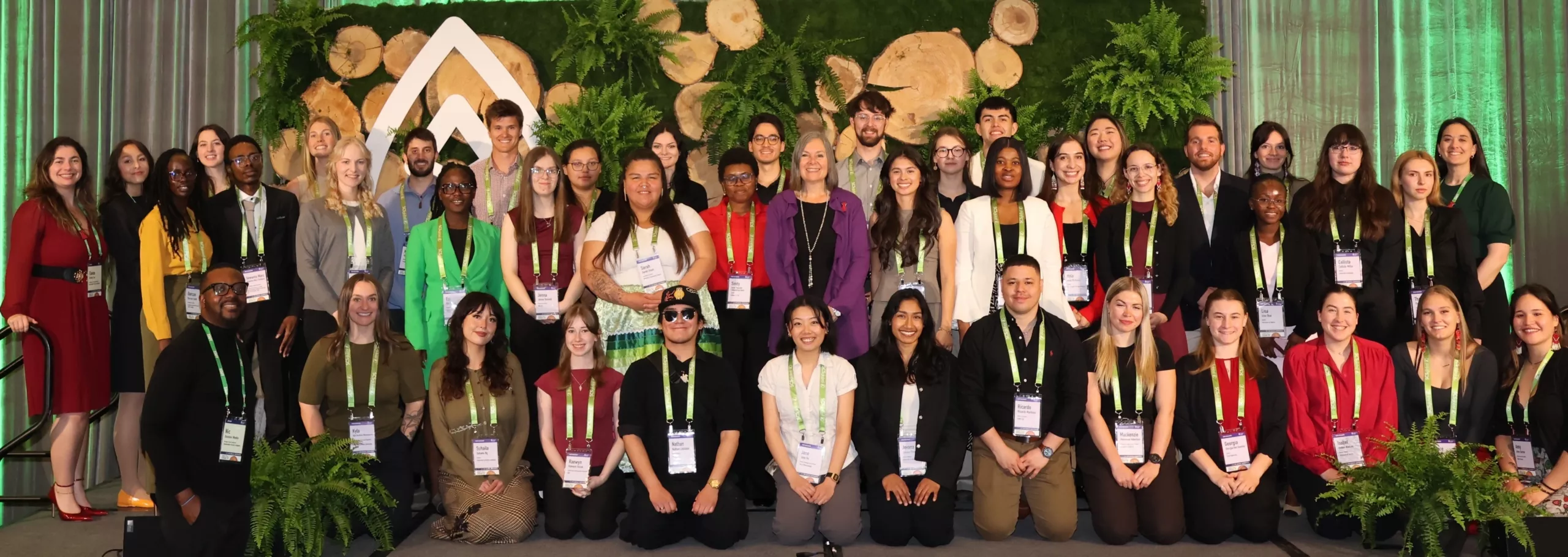 Thanks to the support of our generous sponsors, SFI welcomed a delegation of over 40 students and young professionals. Delegates had the opportunity to build new meaningful connections and enhance their skills through professional development.
